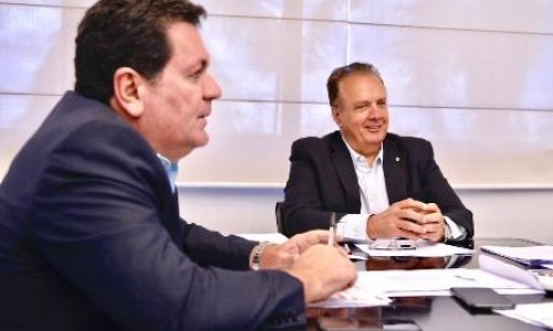 Governador define Enio Caiado na presidência e Aderbal Ramos na diretoria da Agetop