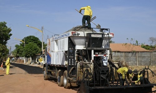 Governo de Goiás realiza recuperação de vias municipais em Firminópolis, no Oeste do Estado