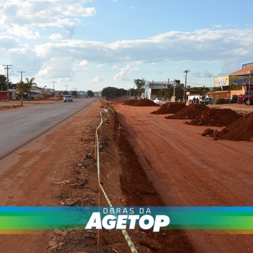 Construção do viaduto da GO-080