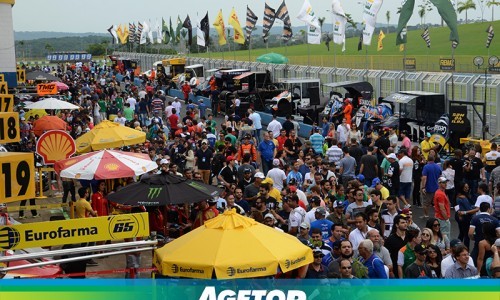 Stock Car no Autódromo de Goiânia
