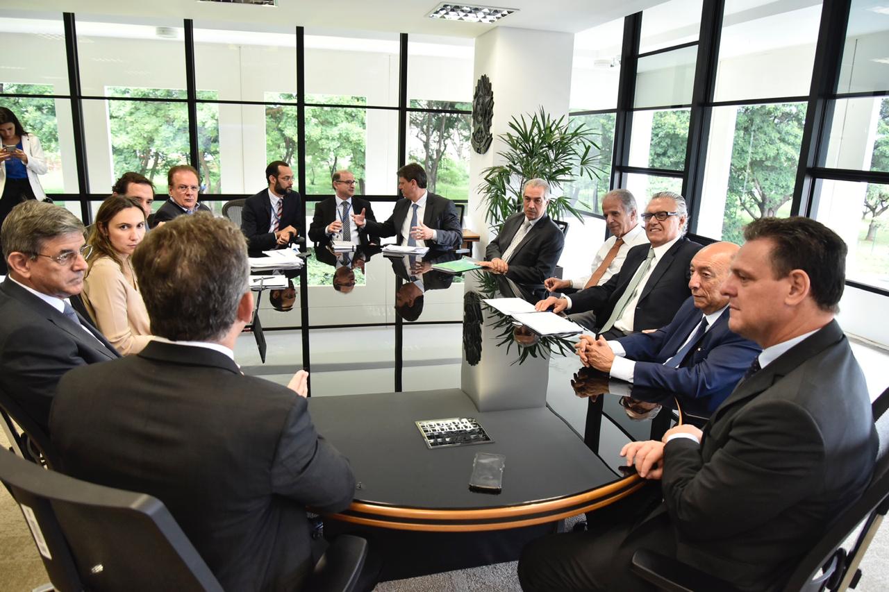 Presidente da Goinfra acompanha reunião sobre concessão da BR-153