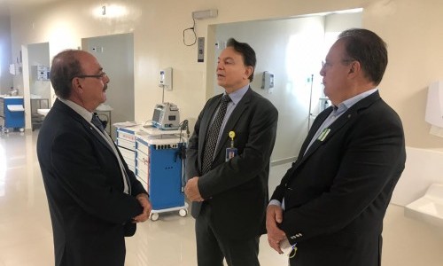 Presidente da Goinfra visita estrutura do Hospital da Criança de Brasília