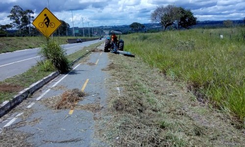 Ciclovia da GO-020 passa por manutenção
