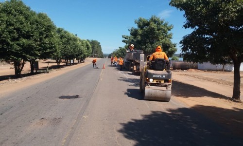 Reparos são iniciados em trecho da rodovia GO-060, próximo ao município de Israelândia (GO), região Oeste do Estado