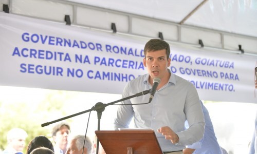 Governador Ronaldo Caiado entrega pavimentação da GO-319