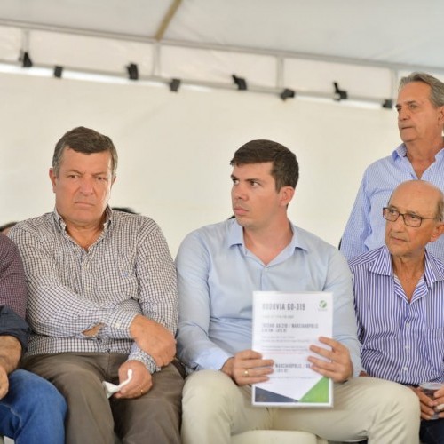 Governador Ronaldo Caiado entrega pavimentação da GO-319