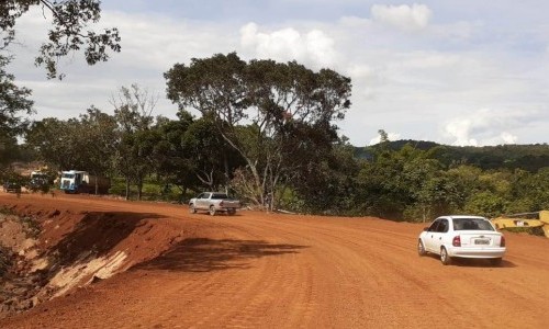 Goinfra libera tráfego em desvio construído na GO-060