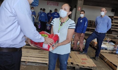 Goinfra supera meta e arrecada 629 cestas básicas para campanha da OVG