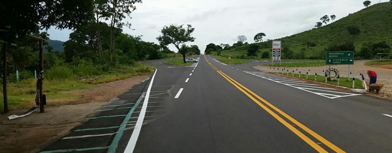 Governo de Goiás lança edital para contratação de serviços de sinalização de rodovias