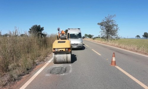 Em todas as regiões, Goinfra promove reparos e manutenção nas rodovias goianas
