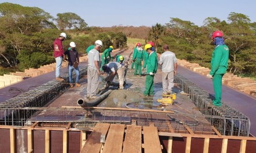 Construção das pontes da GO-409 e GO-487 está em ritmo acelerado