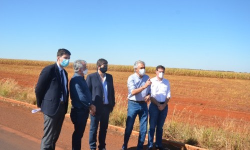 Governador Ronaldo Caiado sanciona lei para punir maus fornecedores e destravar obras públicas 