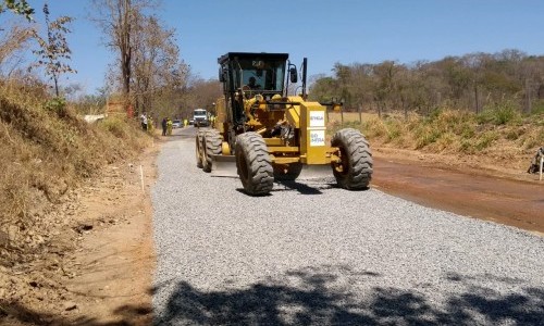 Governo de Goiás retoma restauração de rodovias no Oeste goiano