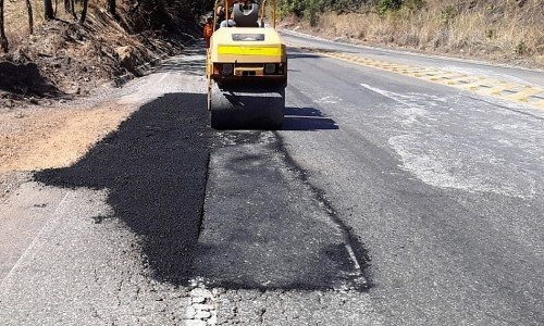 Equipes da Goinfra seguem espalhadas nas rodovias goianas para serviços de conservação 