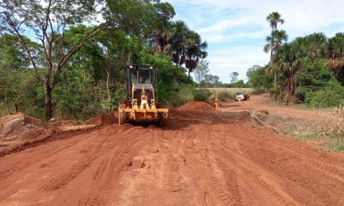 Goinfra intensifica patrolamento e cascalhamento nas rodovias da Região Norte de Goiás