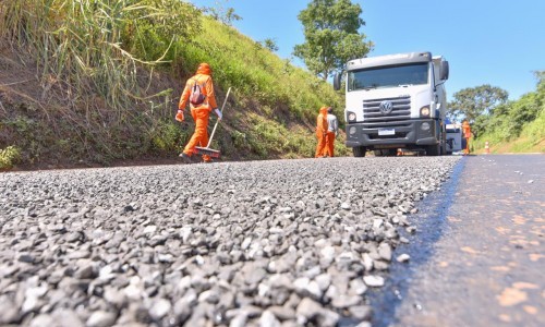 Em vistoria à GO-156, presidente Pedro Sales destaca qualidade como diferencial das obras da Goinfra