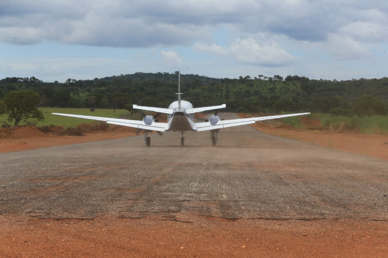 Governo de Goiás irá investir R$ 1 milhão na reconstrução do aeródromo de Crixás