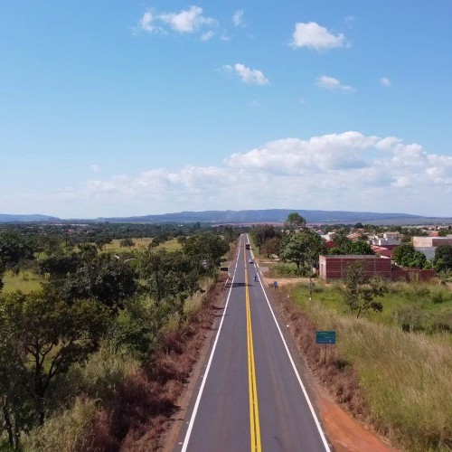 Sinalização GO-213