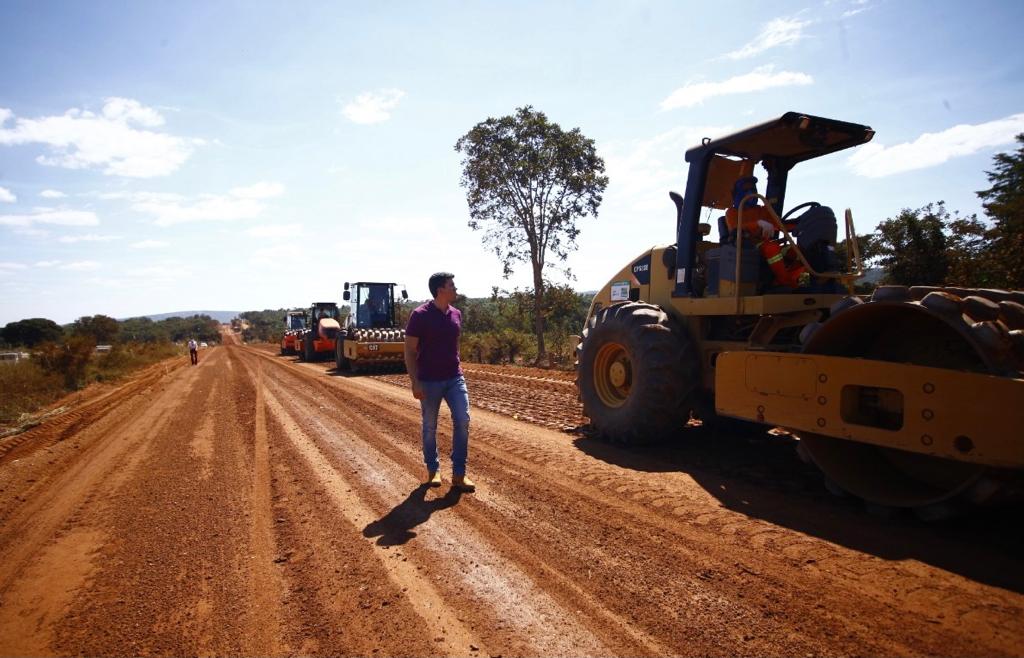 Governo de Goiás retoma obras da GO-174, entre Diorama e Montes Claros de Goiás, após mais de duas décadas de espera