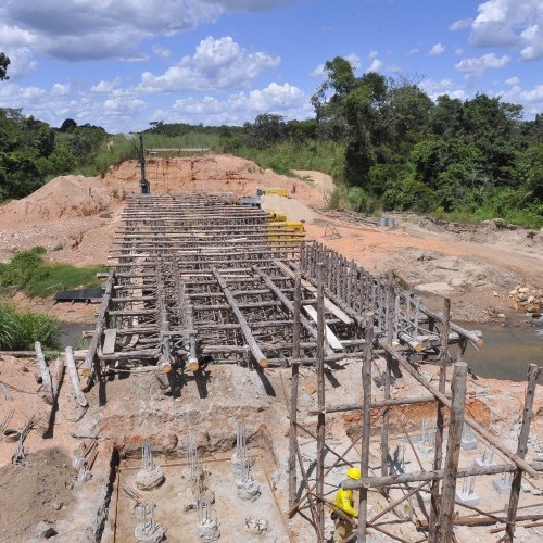 Estado investe R$ 6,6 milhões na construção de pontes na GO-334, entre Mozarlândia e Nova América