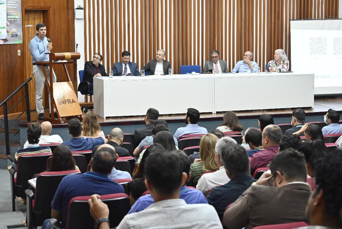 Goinfra e FGV apresentam tabela de preços de obras civis e rodoviárias