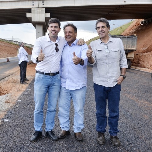 Em Catalão, presidente da Goinfra anuncia conclusão de obras e iluminação da GO-330