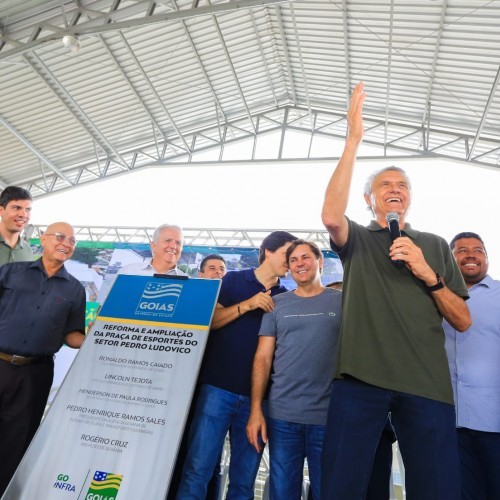 Caiado entrega Praça Esportes do Setor Pedro Ludovico, em Goiânia
