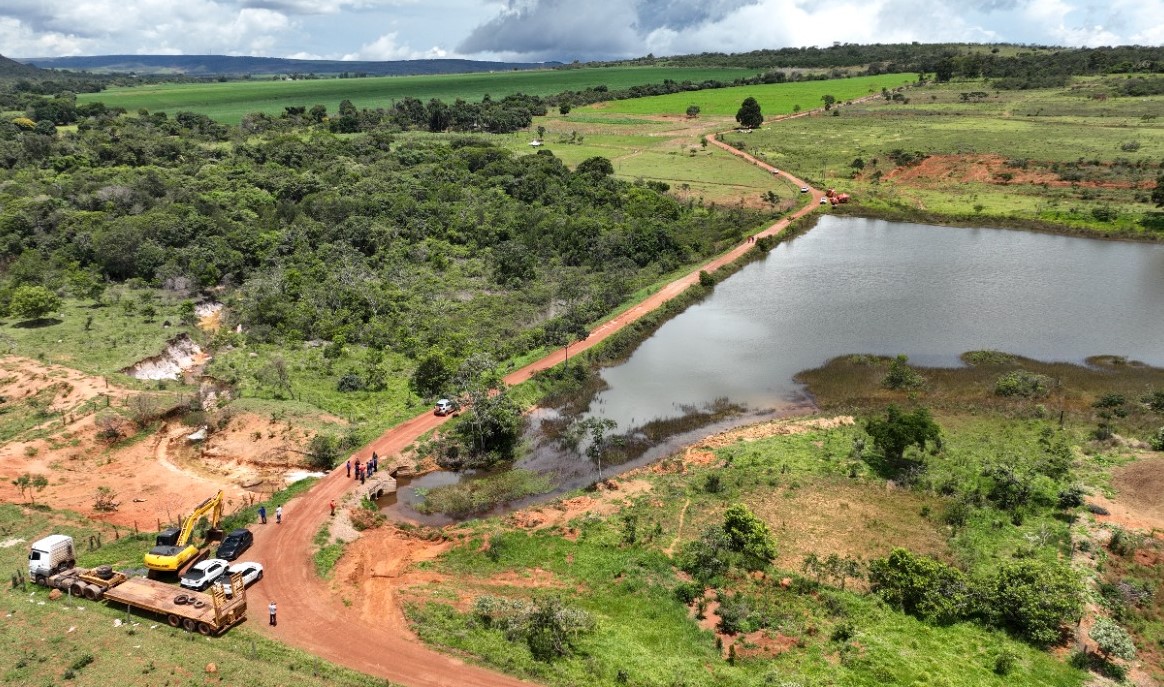 Nordeste Solidário: Goinfra executa ações emergenciais na barragem de Água Fria