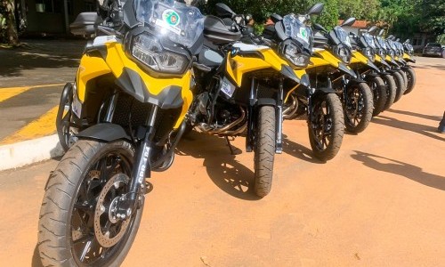 Goinfra entrega 10 motos ao Comando de Policiamento Rodoviário