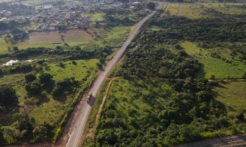 Em Ipameri, Caiado entrega anel viário de R$ 20 milhões