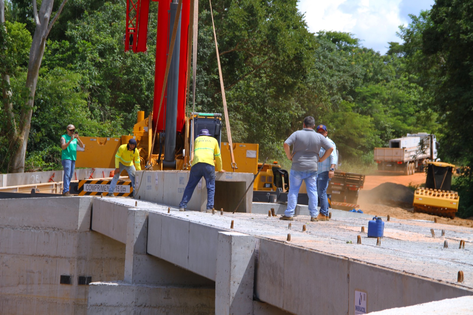 Goinfra entrega nova ponte de concreto sobre o Córrego Areia, na GO-188, em Arenópolis