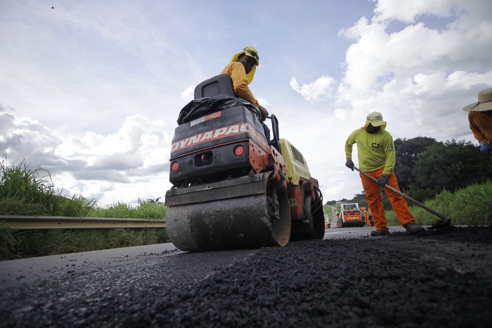 Goinfra abre licitação para manutenção da malha rodoviária, aeródromos e balsas de Goiás