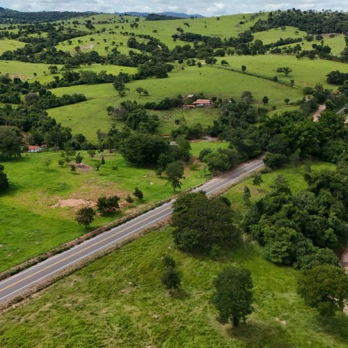 Goinfra entrega restauração da GO-518, em Córrego do Ouro