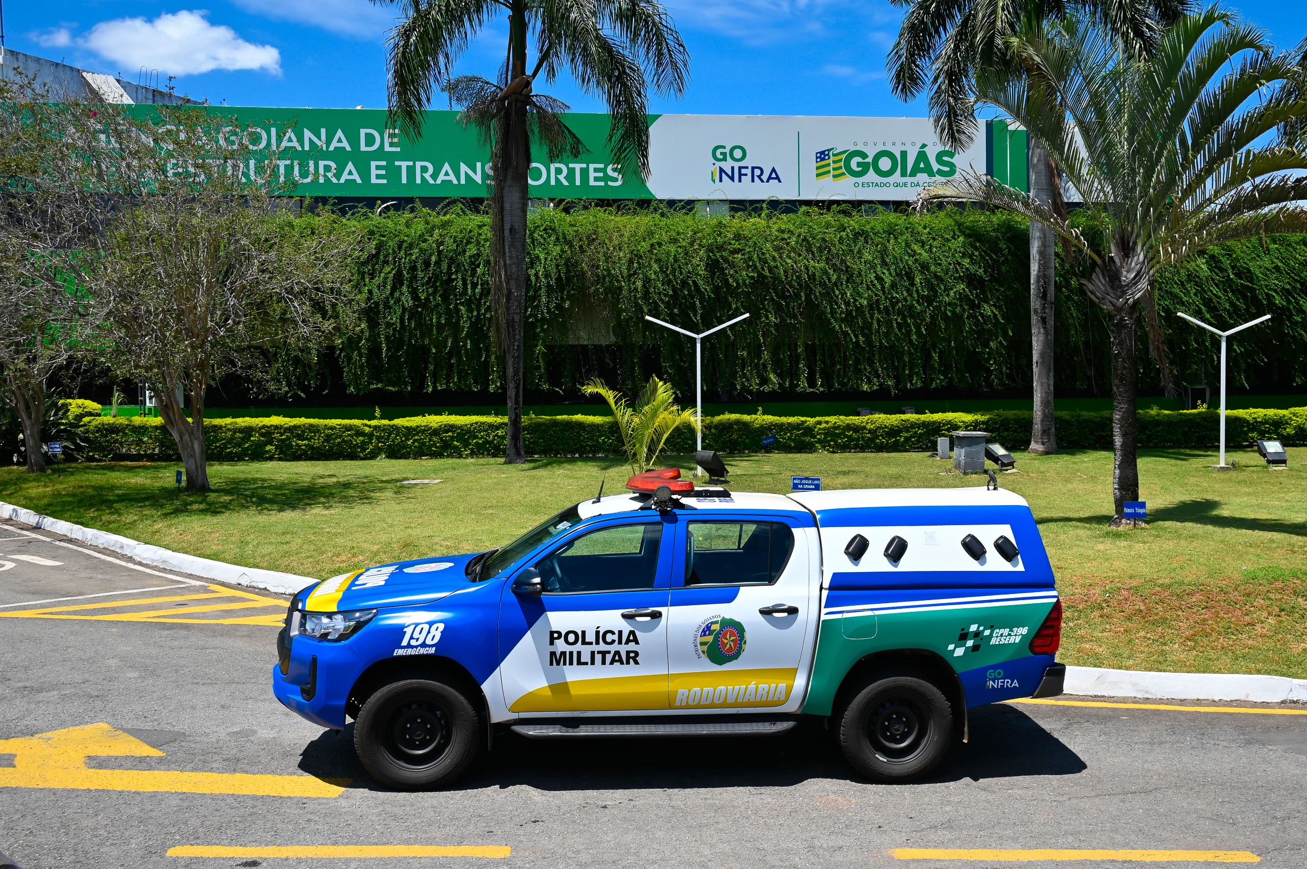 Goinfra investe R$ 10,6 milhões para modernizar comunicação do Comando de Policiamento Rodoviário com internet via satélite