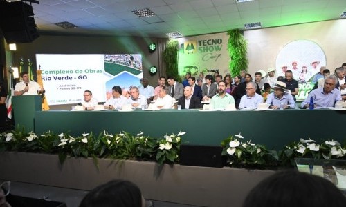 Goinfra e Comigo assinam protocolo de intenções para execução de mais R$ 158 milhões em obras do Fundeinfra