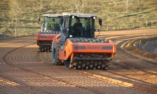Governo de Goiás acelera investimentos na infraestrutura rodoviária, com 40 obras no estado