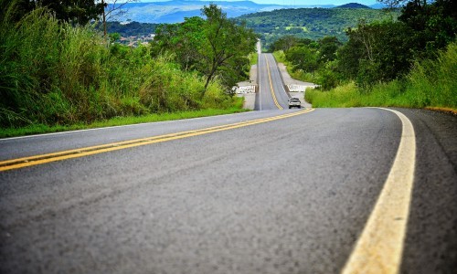 Governo de Goiás entrega obras de infraestrutura no Vale de São Patrício