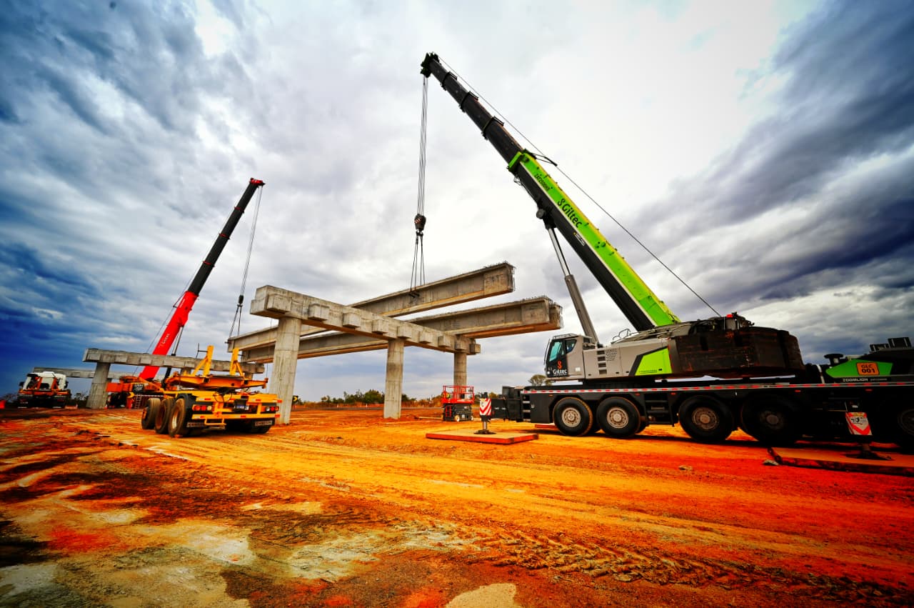 Goinfra realiza lançamento de vigas em viaduto da GO-139, entre Caldas Novas e Piracanjuba