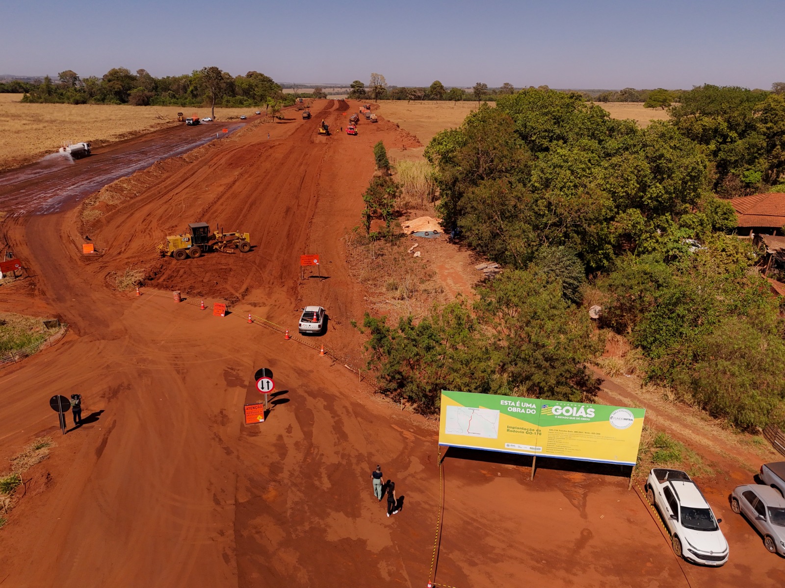 Em 100 dias, Governo de Goiás e Ifag avançam na estruturação de obras de pavimentação de sete rodovias