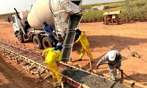 Governo de Goiás constrói ponte para substituir balsa na GO-338, entre São Luiz do Norte e Goianésia