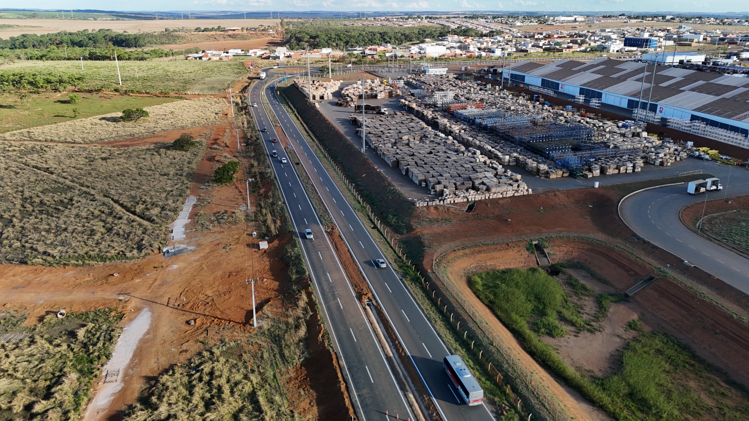 Goinfra executa mais de 100 obras de infraestrutura em 2025 