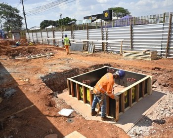 Governo de Goiás investe mais de R$ 30 milhões em passarelas para pedestres na Região Metropolitana de Goiânia