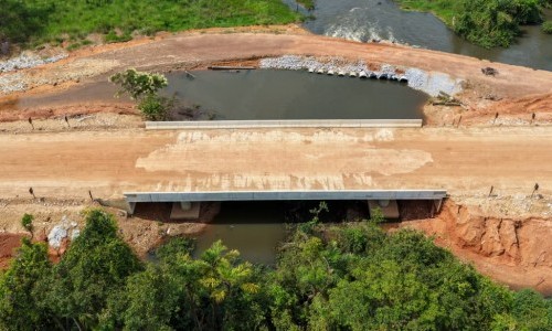 Goinfra entrega ponte na divisa entre Nova Crixás e Mato Grosso