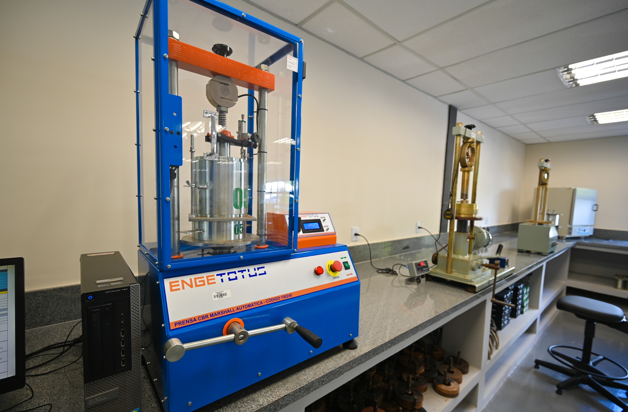 Goinfra moderniza Laboratório Central e amplia controle sobre qualidade da obras rodoviárias