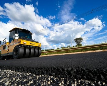 Governo de Goiás restaura GO-060, entre Goiânia e Trindade