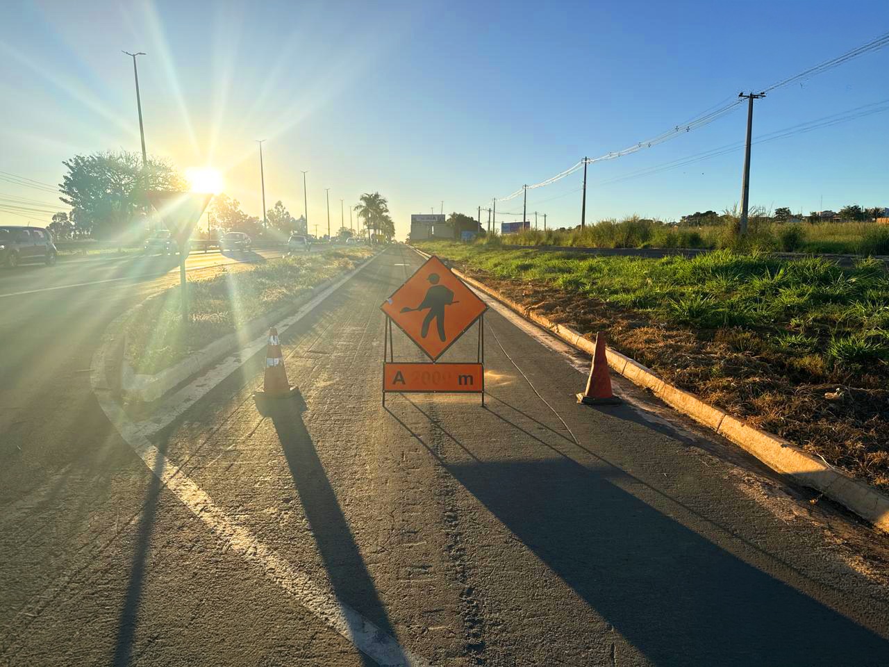 Governo de Goiás restaura pista de caminhada dos romeiros para Festa do Divino Pai Eterno, em Trindade