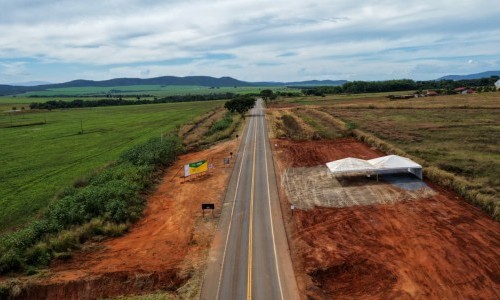 Governo de Goiás entrega pavimentação da GO-230 em Vila Propício