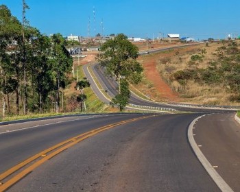 Pavimentação da GO-309, entre Cristalina e Minas Gerais, é inaugurada